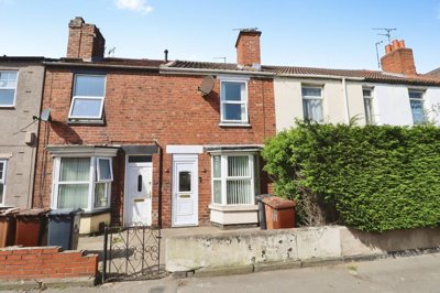 Property on Newark Road, LN5 8NQ