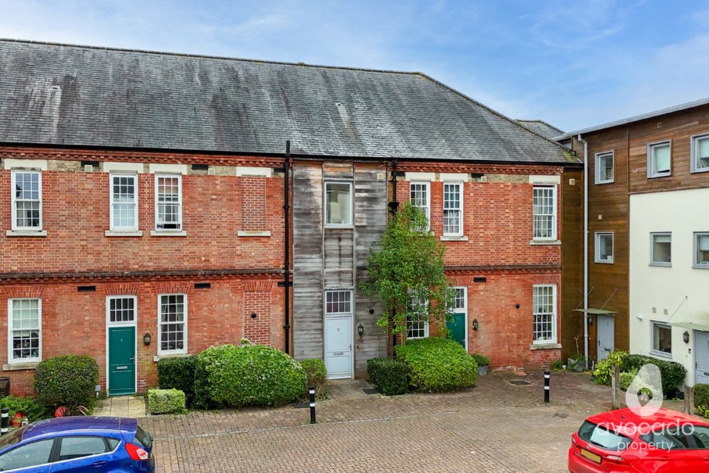 Terraced House
