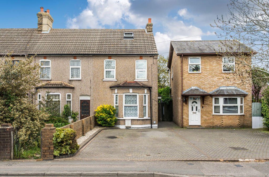 Terraced House