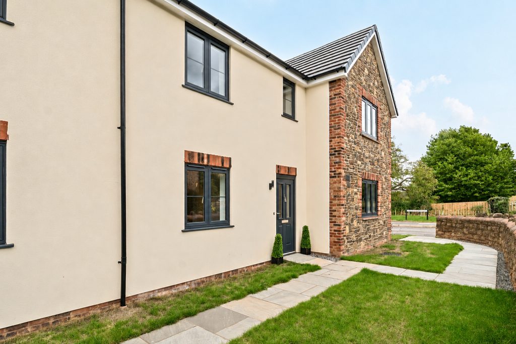 Terraced House