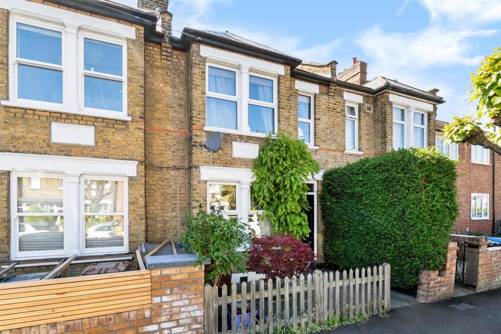 Terraced House