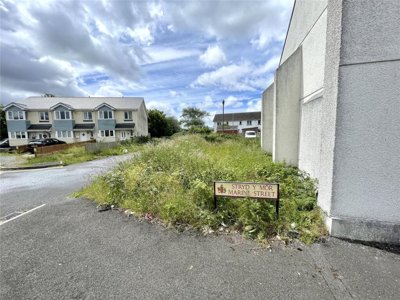 Property on SA15 2NP