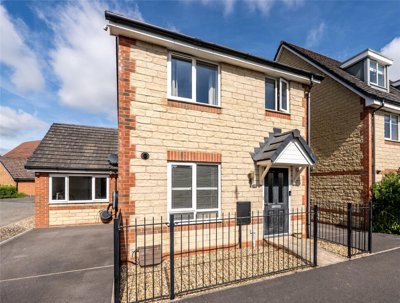 Property on Cherry Tree Road, OX11 6DG