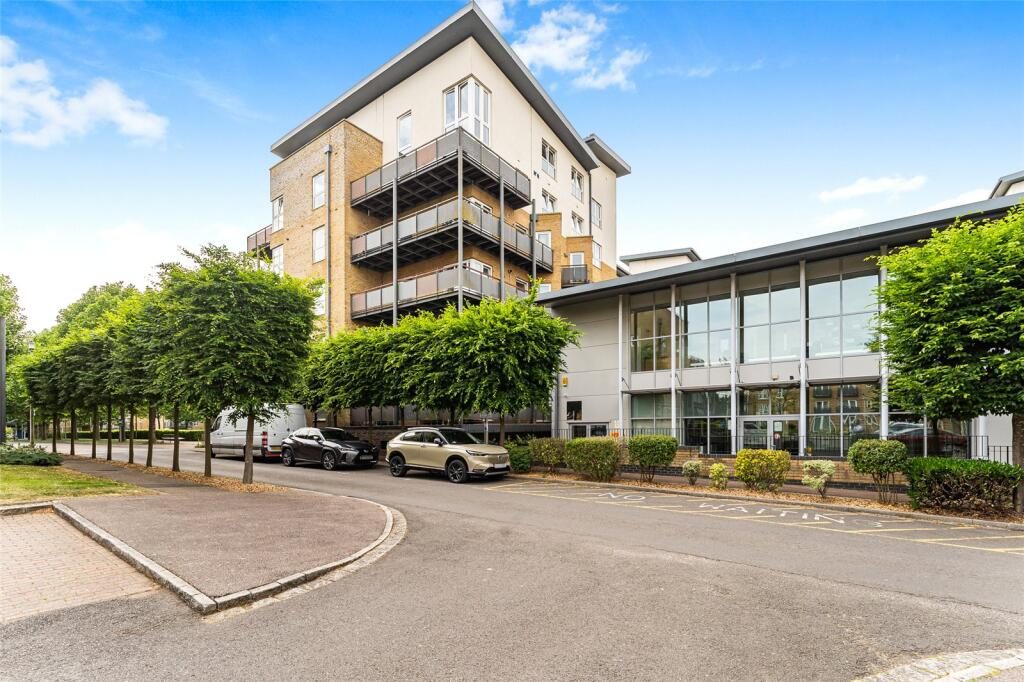 Property main image