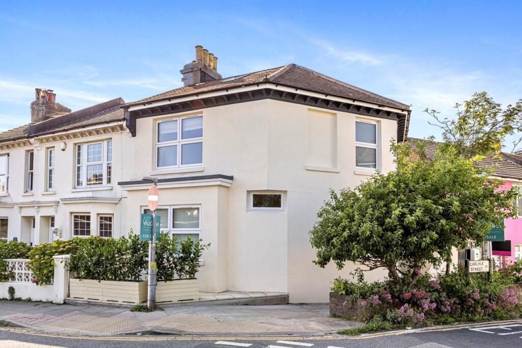 Terraced House