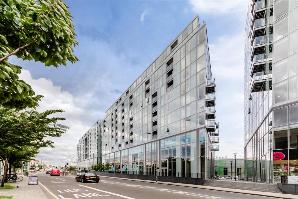 Property main image