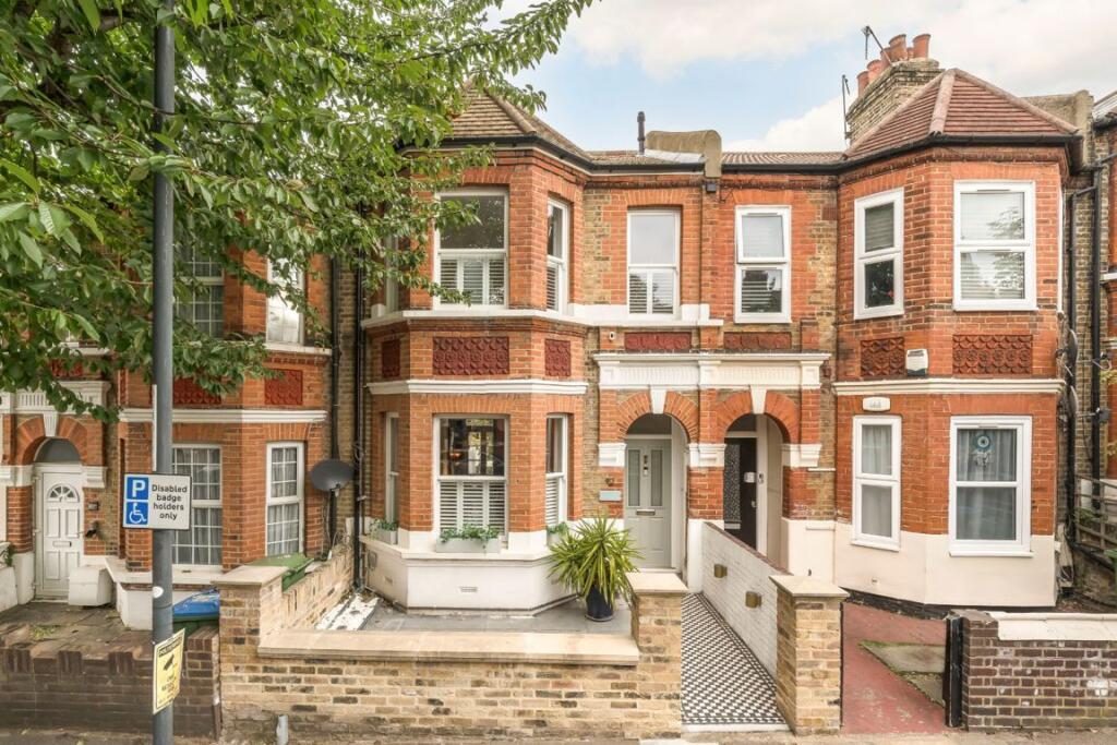 Terraced House