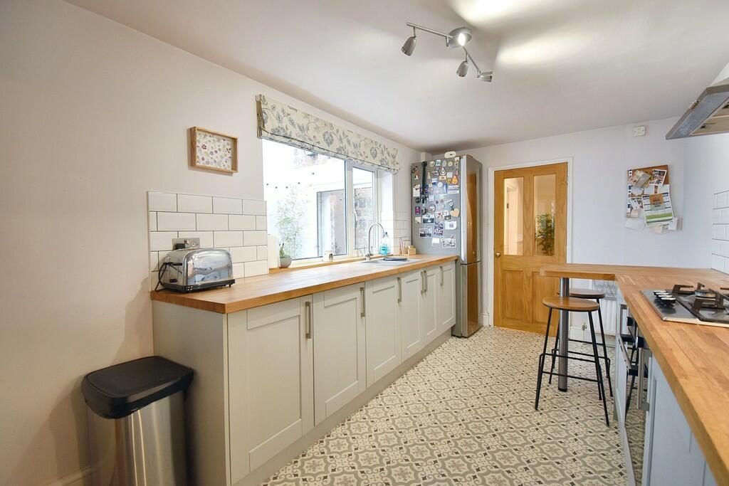Terraced House