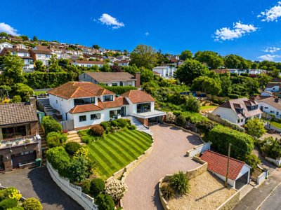 Property on Hillside Road, BS20 8EW