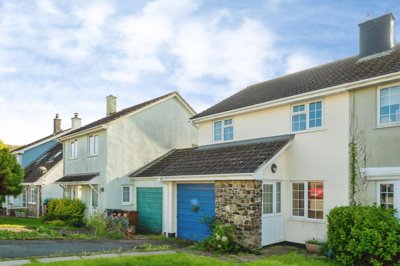 Property on Gratton Drive, TQ7 2LT