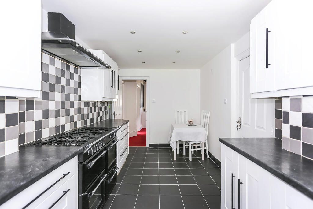 Thumbnail 12