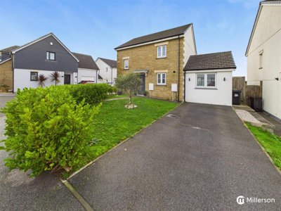 Property on TR14 0FG