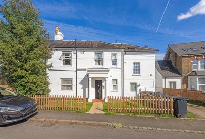 Property on Sunny Bank, SE25 4TQ