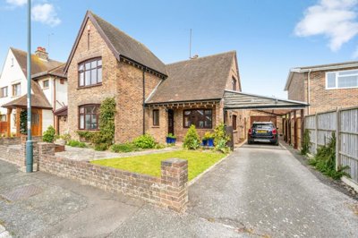 Property on Shelley Road, PO21 2SN