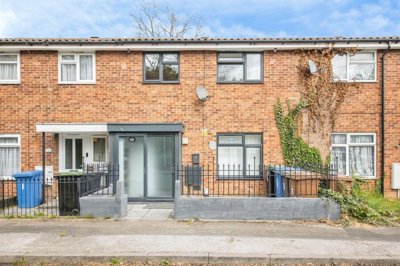 Property on Weaver Close, IP1 5RB