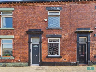 Property on Lyon Street, OL2 7RU
