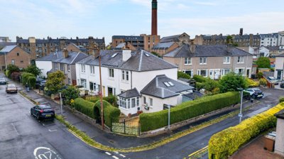 Property on Bellevue Road, EH7 4DE