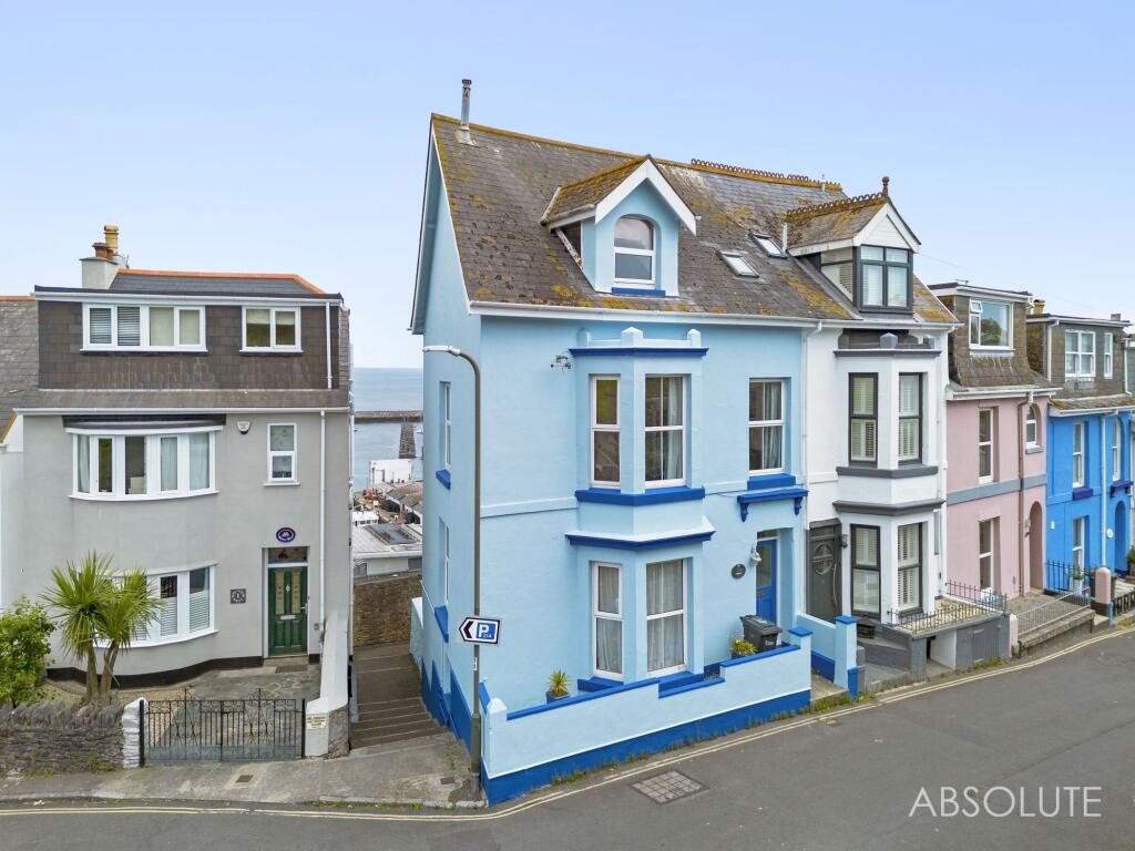 Property main image