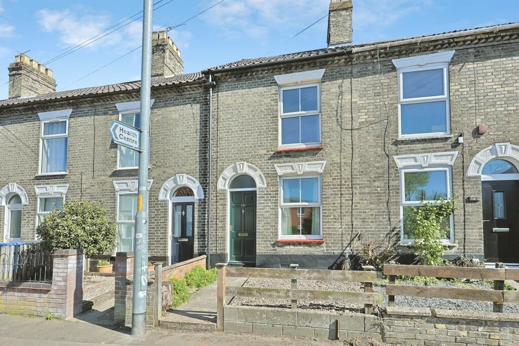 Terraced House