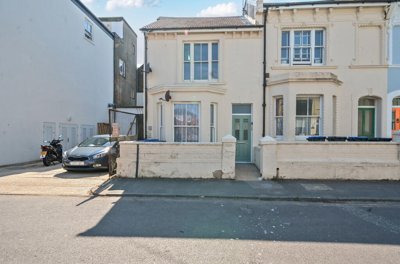 Property on BN11 1TL