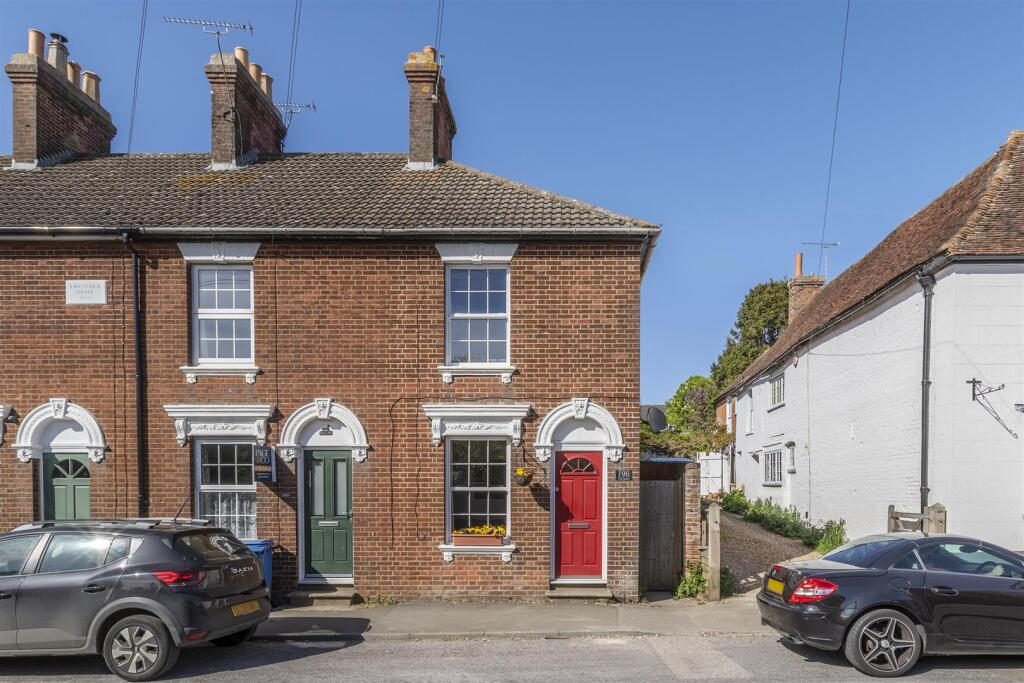 Terraced House