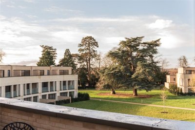 Property on Elms Road, OX9 2DX