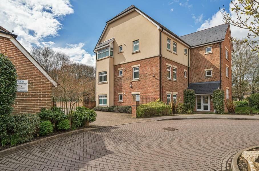 Property main image