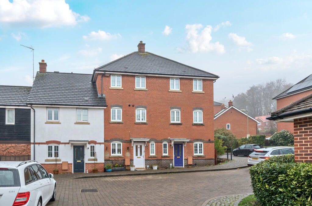 Terraced House