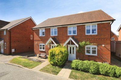 Property on Goldfinch Lane, BN27 1FX
