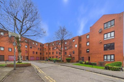 Property on New City Road, G4 9DF
