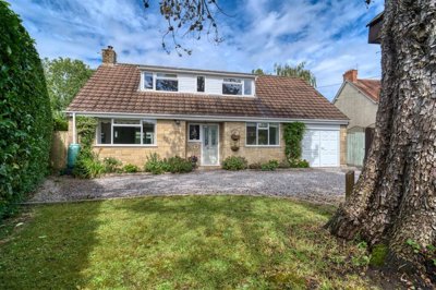 Property on Shaftesbury Road, SP8 4LL