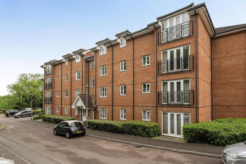Property main image
