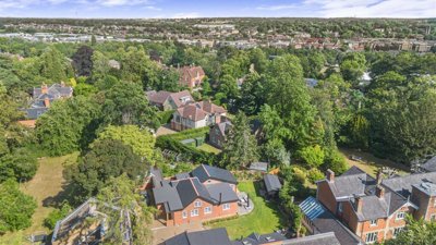 Property on Bengeo Street, SG14 3ES