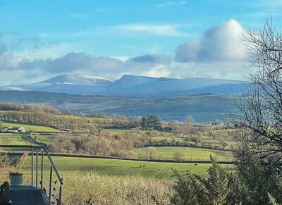 Property on SA19 7YE