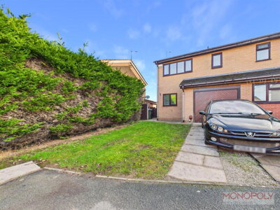 Property on Roft Close, LL11 4QW