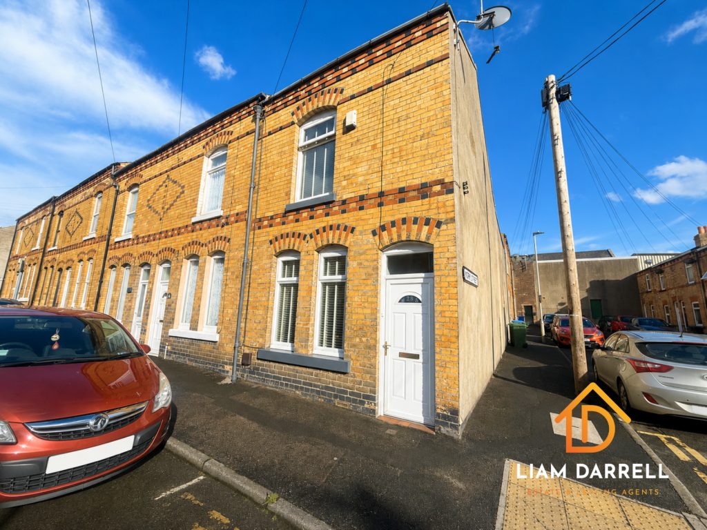 Property main image