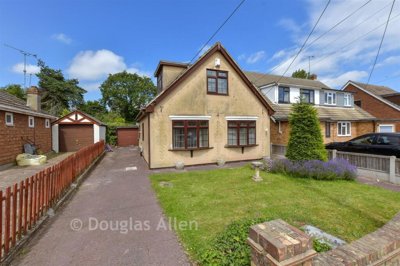 Property on Bridge Road, SS11 8PE