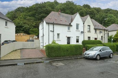 Property on Alder Grove, FK2 9SU