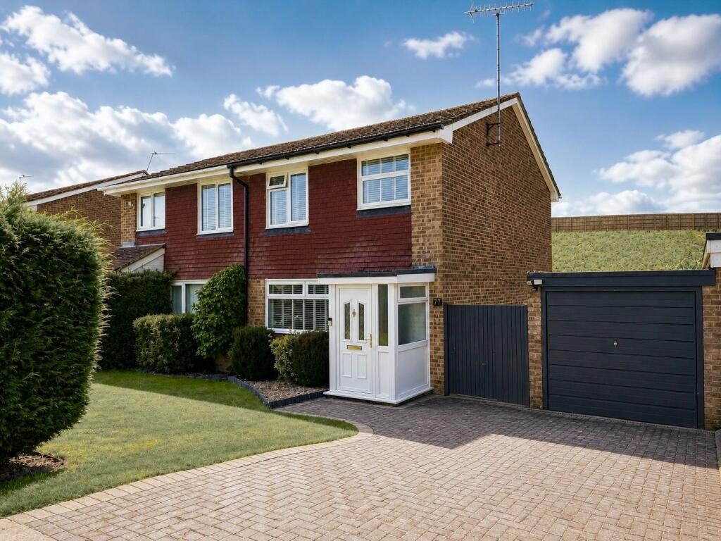 Property main image