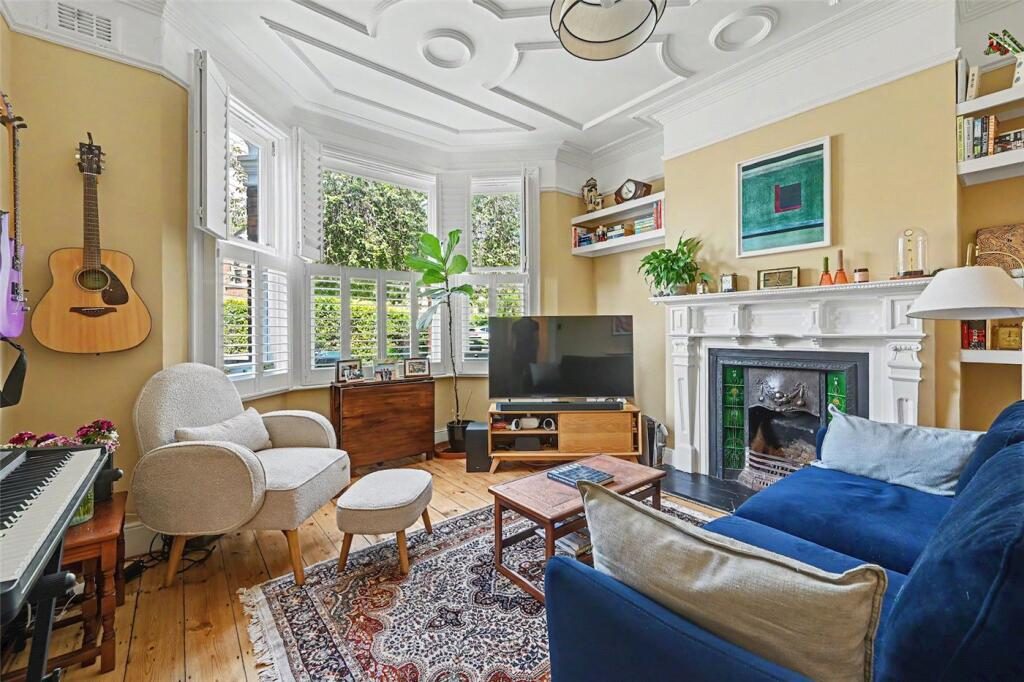 Property main image