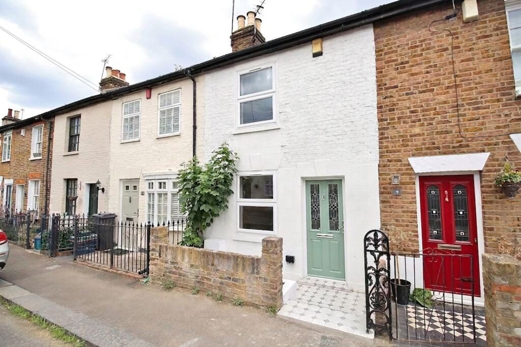Terraced House