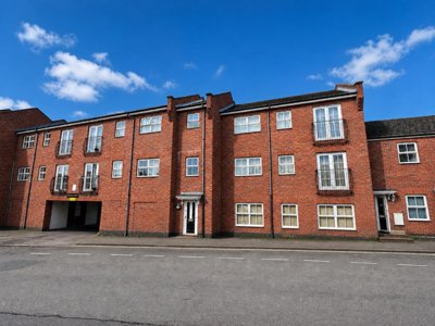 Property on NN1 5EA