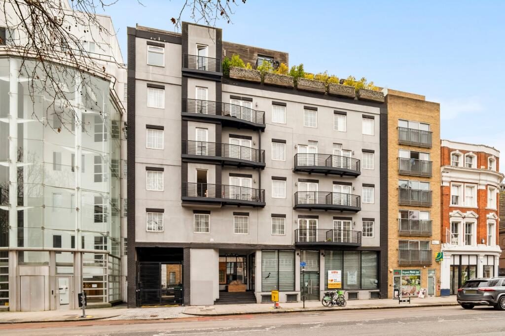 Property main image