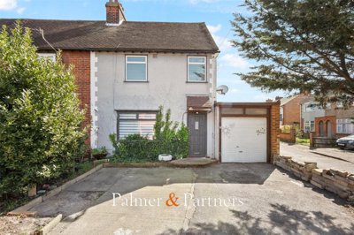 Property on St Annes Road, CO4 0BN