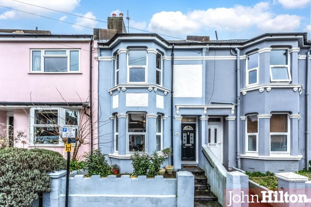 Terraced House