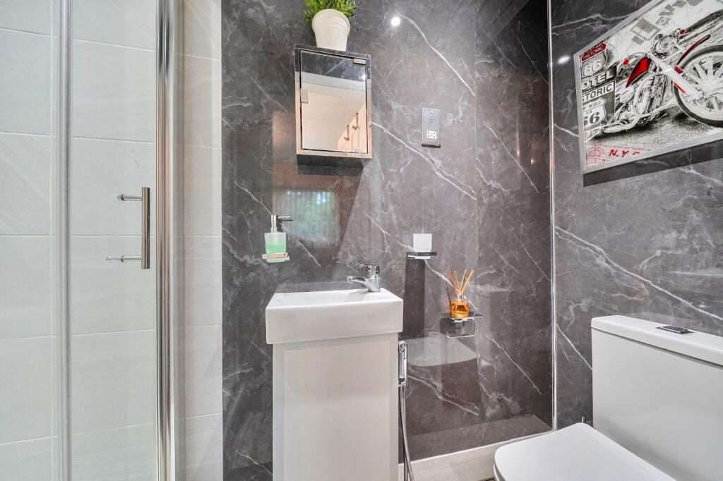 Thumbnail 12