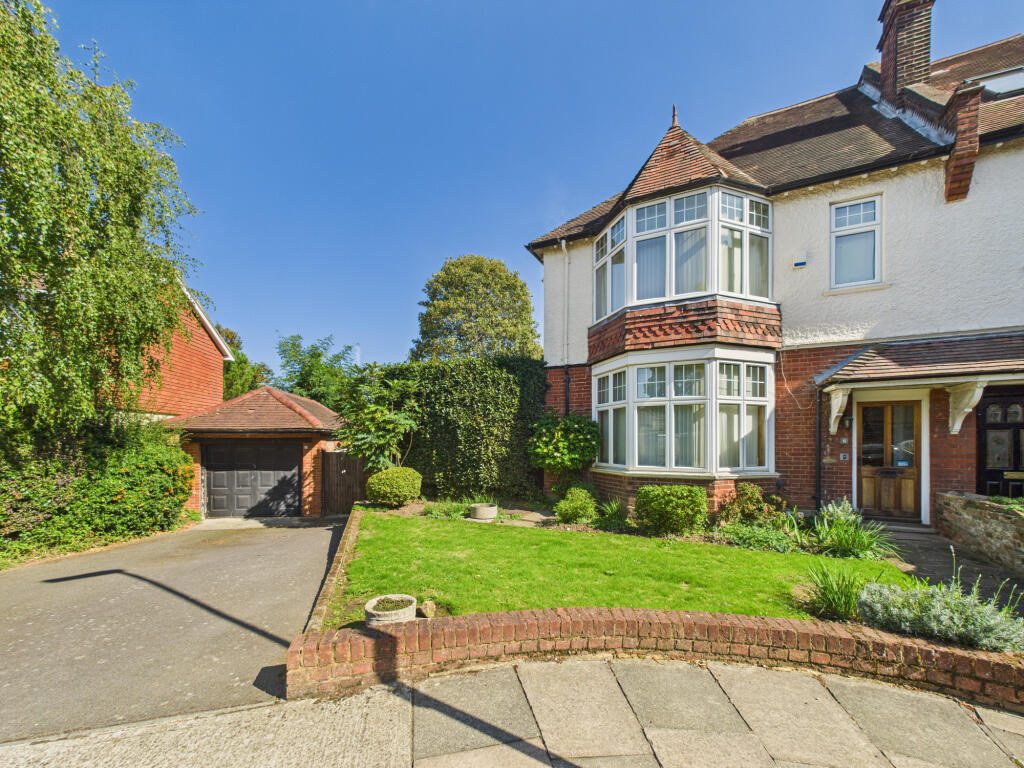 Property main image