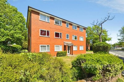 Property on Park Road, GU47 9DP