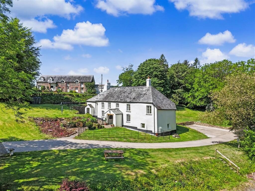 Country House