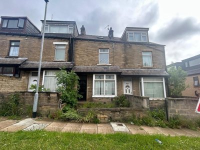 Property on Cumberland Road, BD7 2JP